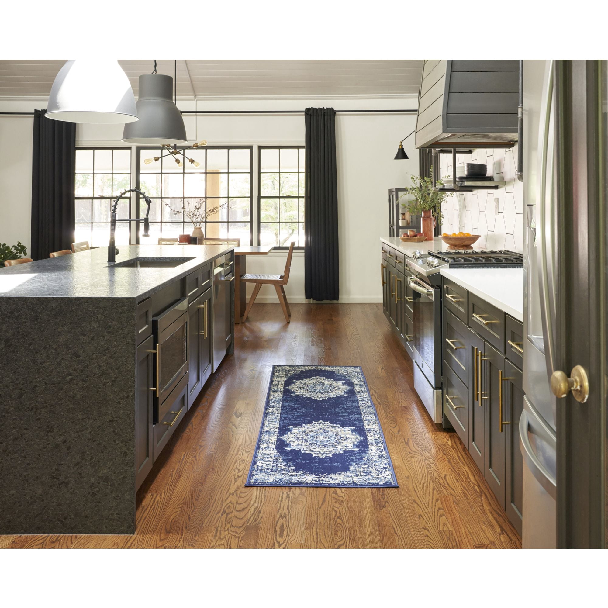 Nourison Grafix GRF14 Navy/White/Tan Indoor Area Rug - 2'3" x 7'6"