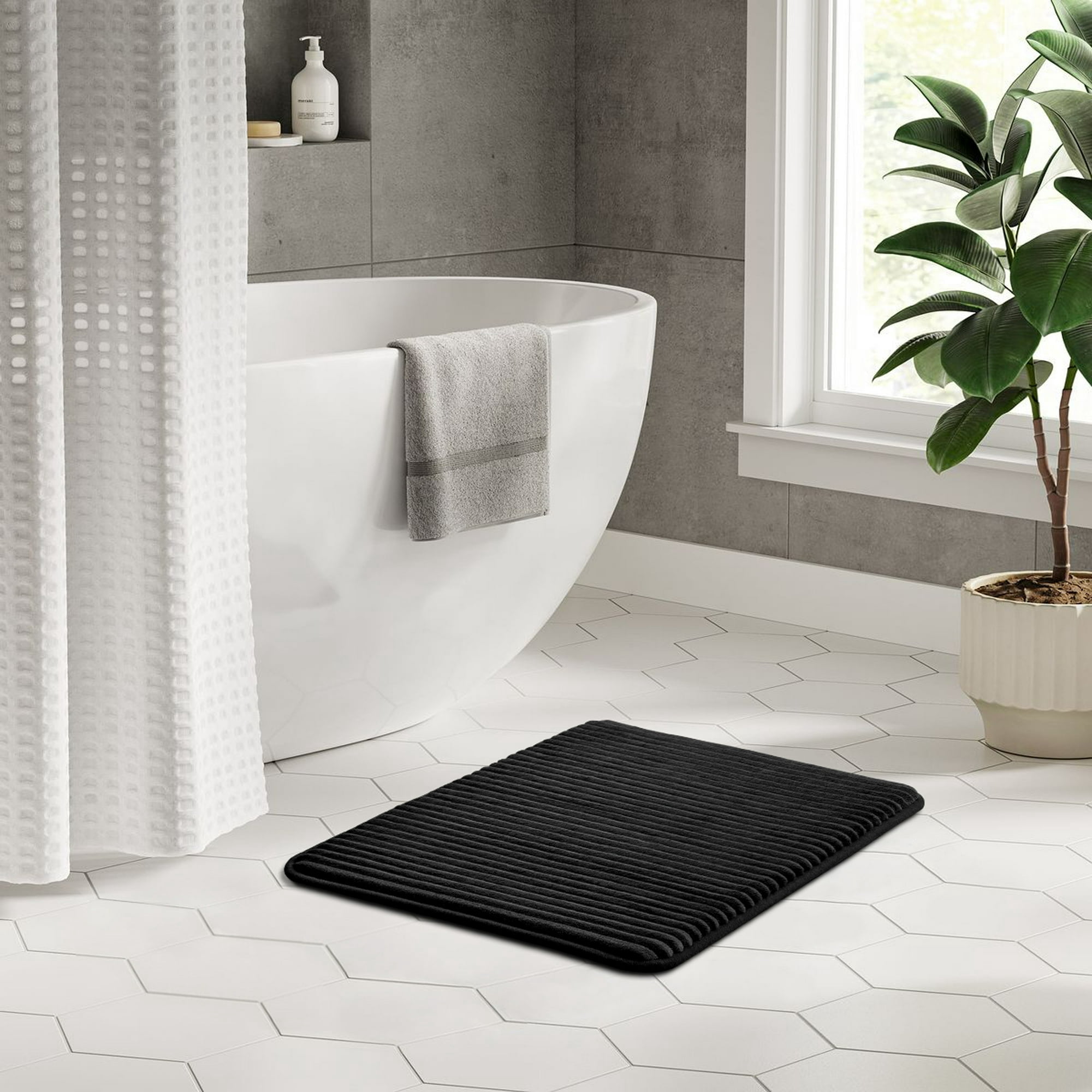 Mainstays Black 2-Piece Performance Foam 17"x 24" Bath Rug Set