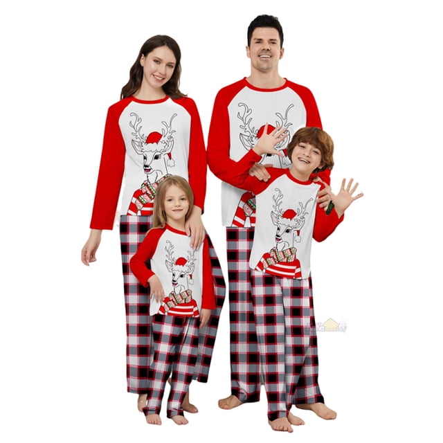 Ropa navideña a juego para toda la familia, pijamas para adultos y niños, conjunto de 2025, mamelucos para bebés, ropa de dormir informal, pijamas de aspecto familiar