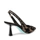 thumbnail image 2 of Zapatos de Tacón Negro de Punta Fina para Mujer Nikki de Betsey Johnson Talla 8.5, 2 of 3
