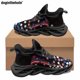 thumbnail image 1 of Zapatillas de deporte con estampado de bandera estadounidense y diseño artístico para mujer y hombre, zapatillas clásicas de verano para correr al aire libre, zapatos casuales con cordones, 1 of 6