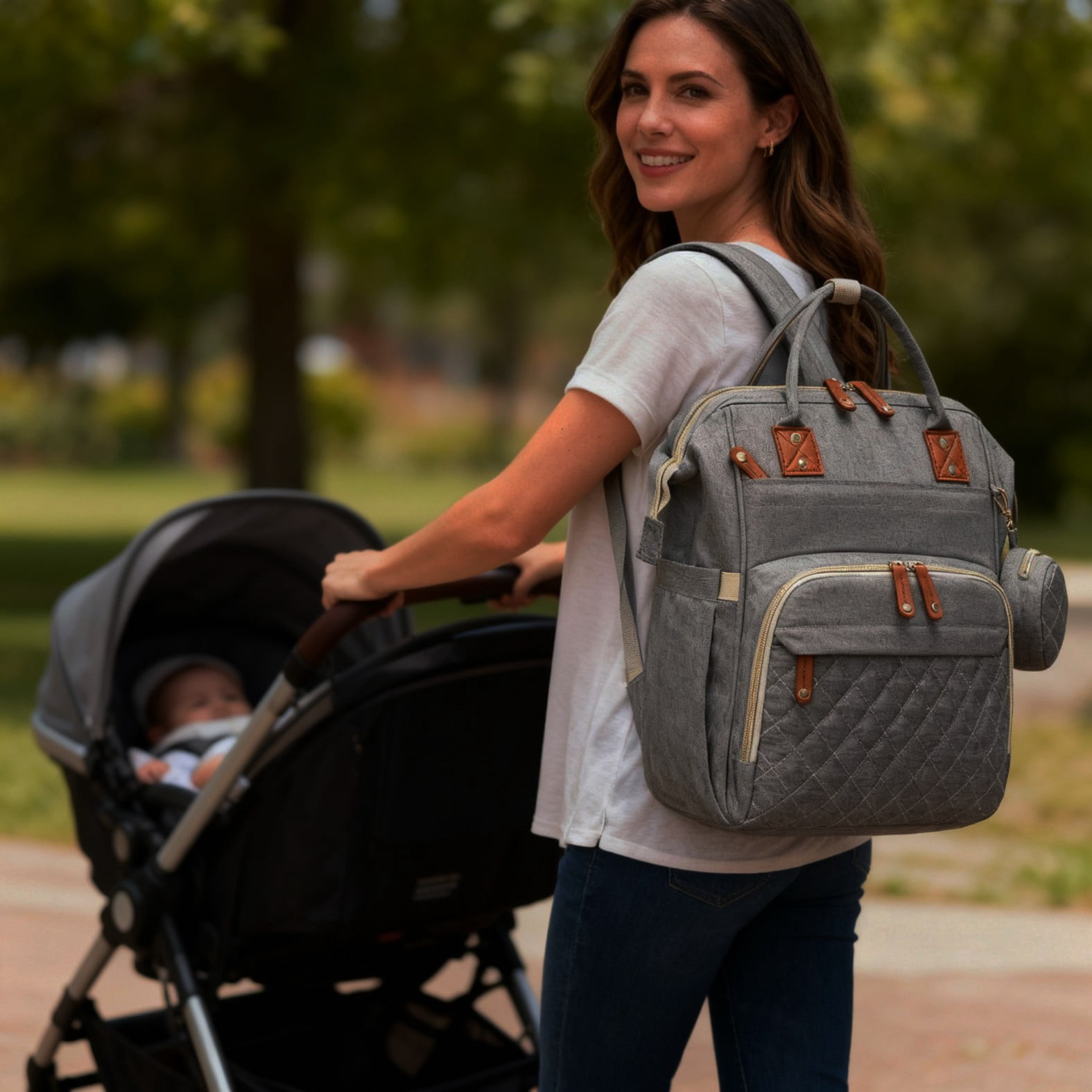 Diaper bag backpack, portable baby bag, baby essentials, built-in insulated pocket, 3-in-1 multi-functional travel diaper bag, includes a diaper changing pad, suitable for both boys and girls.