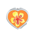 thumbnail image 1 of Petite Fleur Jaune Dessin Animé Simple Miroir Coeur Portable Poche Maquillage, 1 of 3