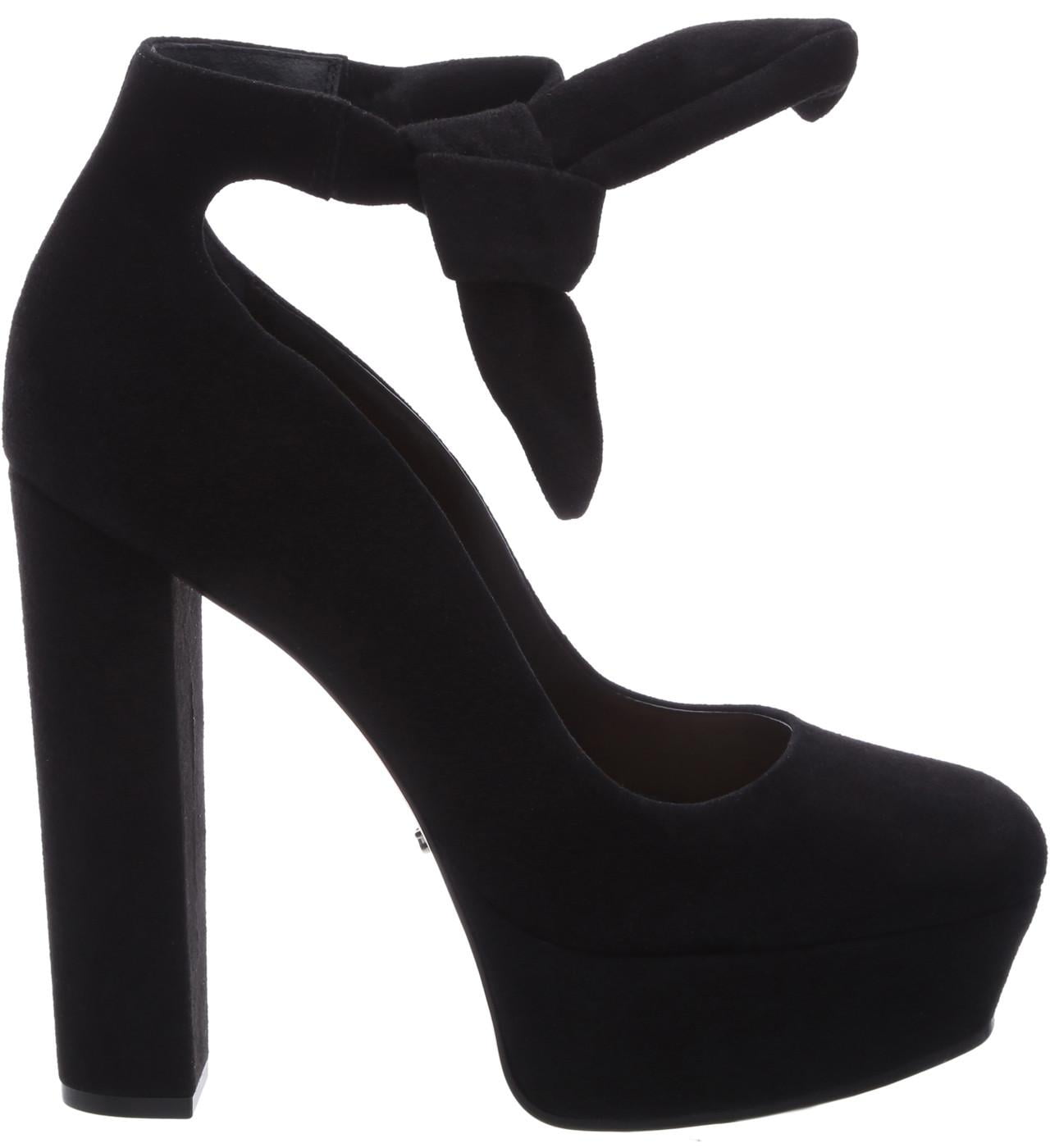 black high heels with thick heel