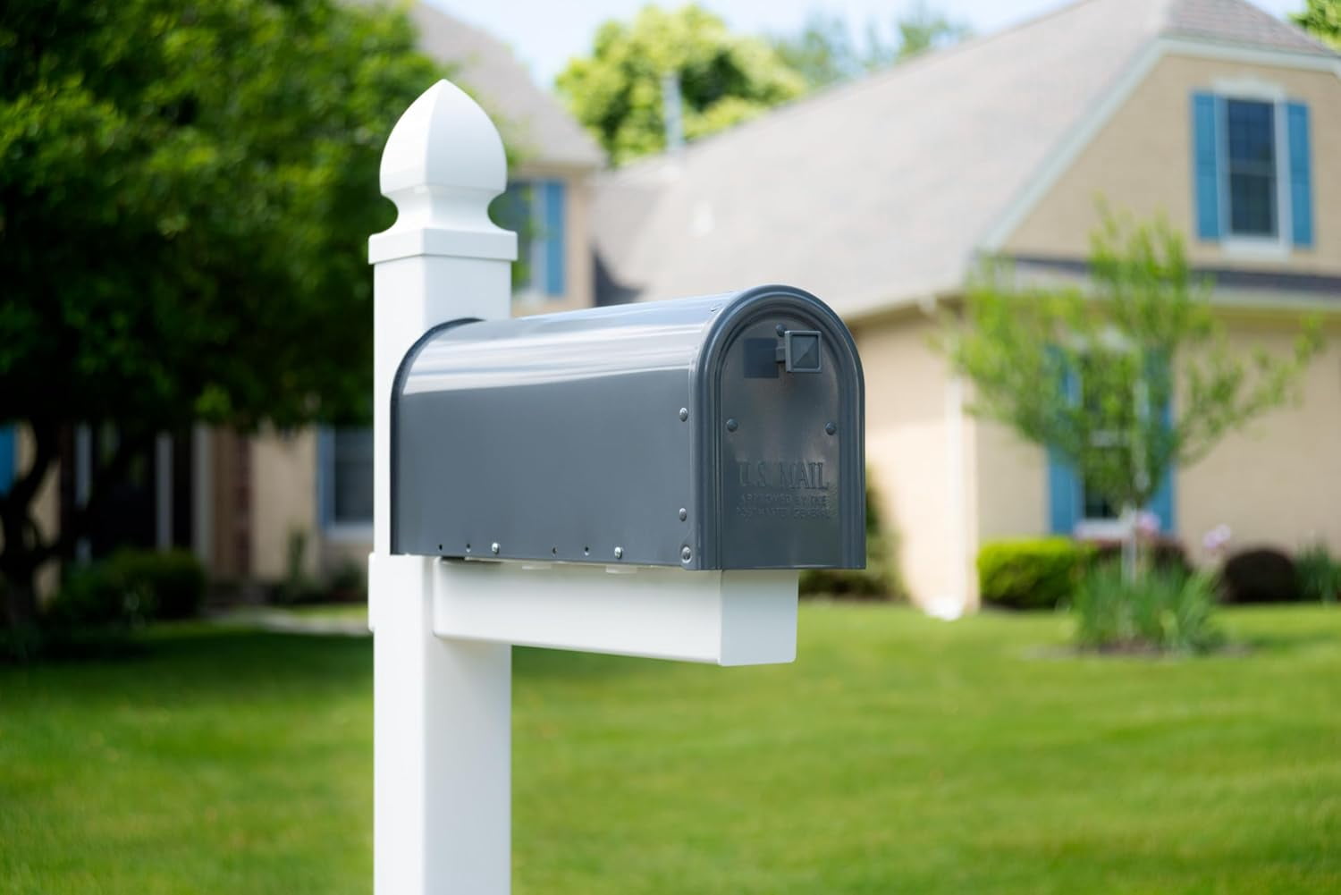 Weather-Resistant Steel Metal Post Mounted Mail Box for Outside, Gunmetal Grey, Medium Curbside Mailbox with Magnetic Latch, USPS Approved for Residential Delivery