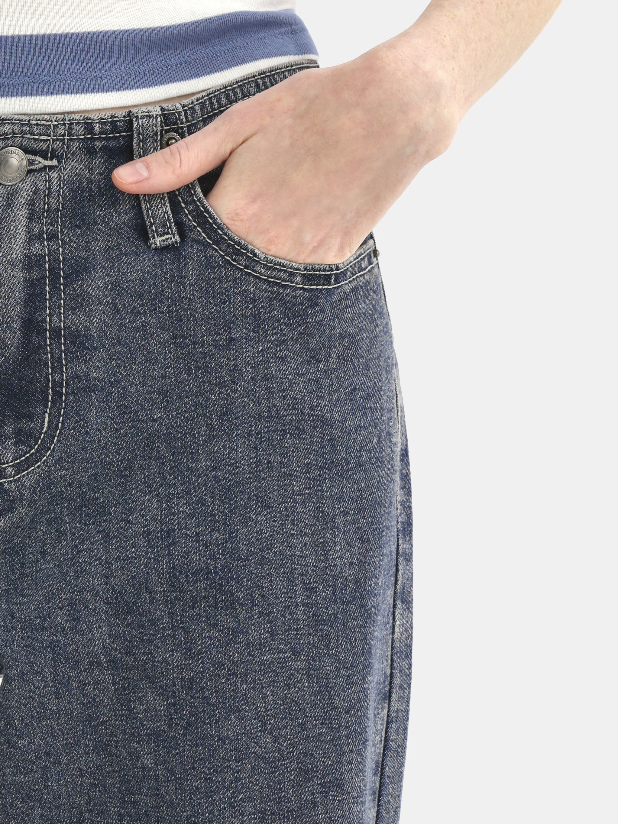 No Boundaries Mid-Rise Baggy Wide Leg Jeans, 31.5'' Inseam, Women's