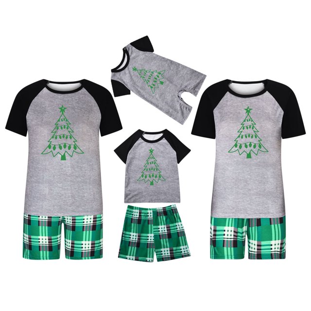 Pijamas navideños familiares de manga corta y pantalones cortos Herrnalise, conjuntos a juego con estampado de árboles, pijamas familiares navideños 2024, conjuntos de pijamas navideños a juego, ropa