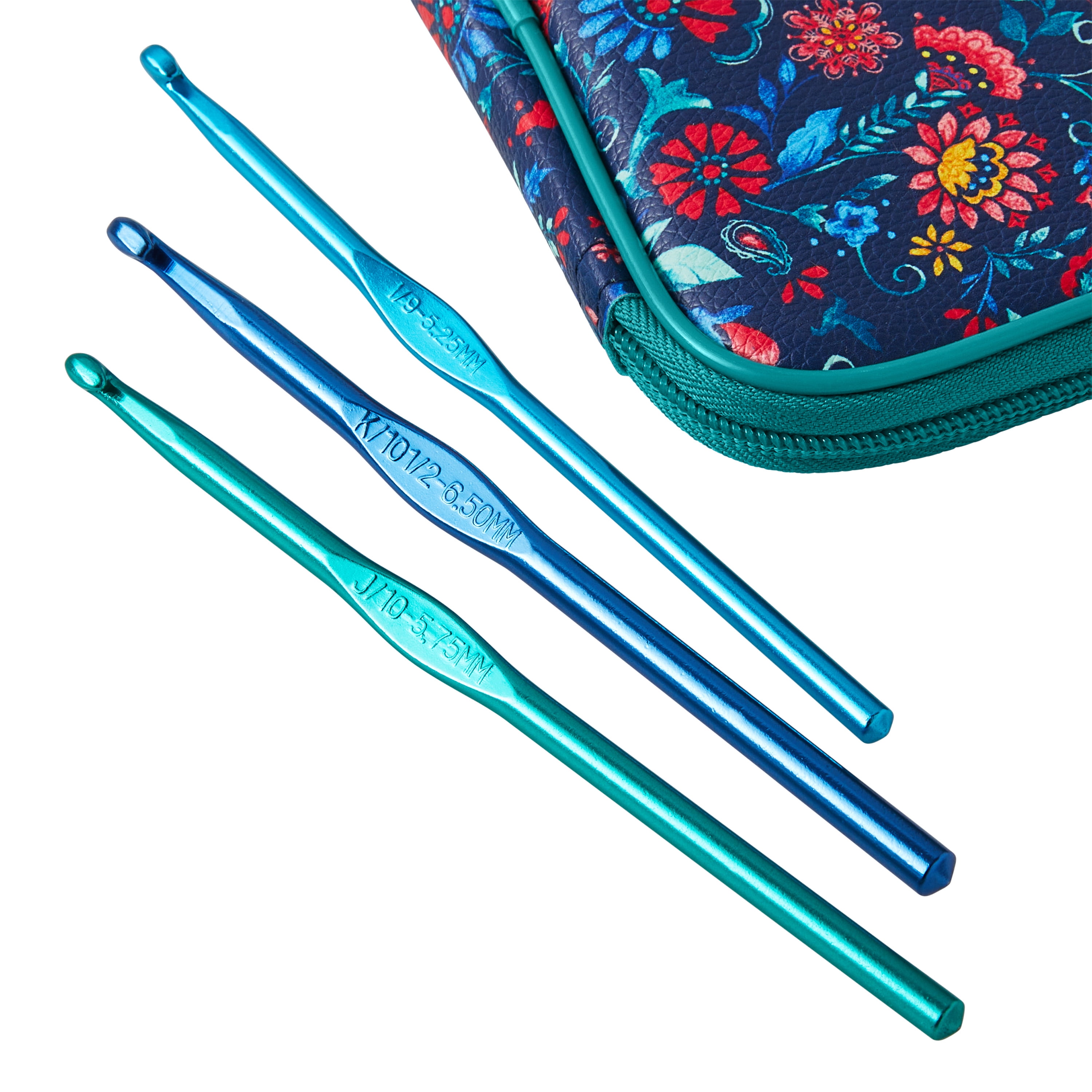 The Pioneer Woman Mazie Floral 25-Piece Crochet Hook Set with Carrying Case