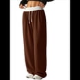 thumbnail image 2 of Pantalones Deportivos Anchos con Cintura de Contraste de Color y Hebilla de Cordón para Mujer. Color Café XL, 2 of 8