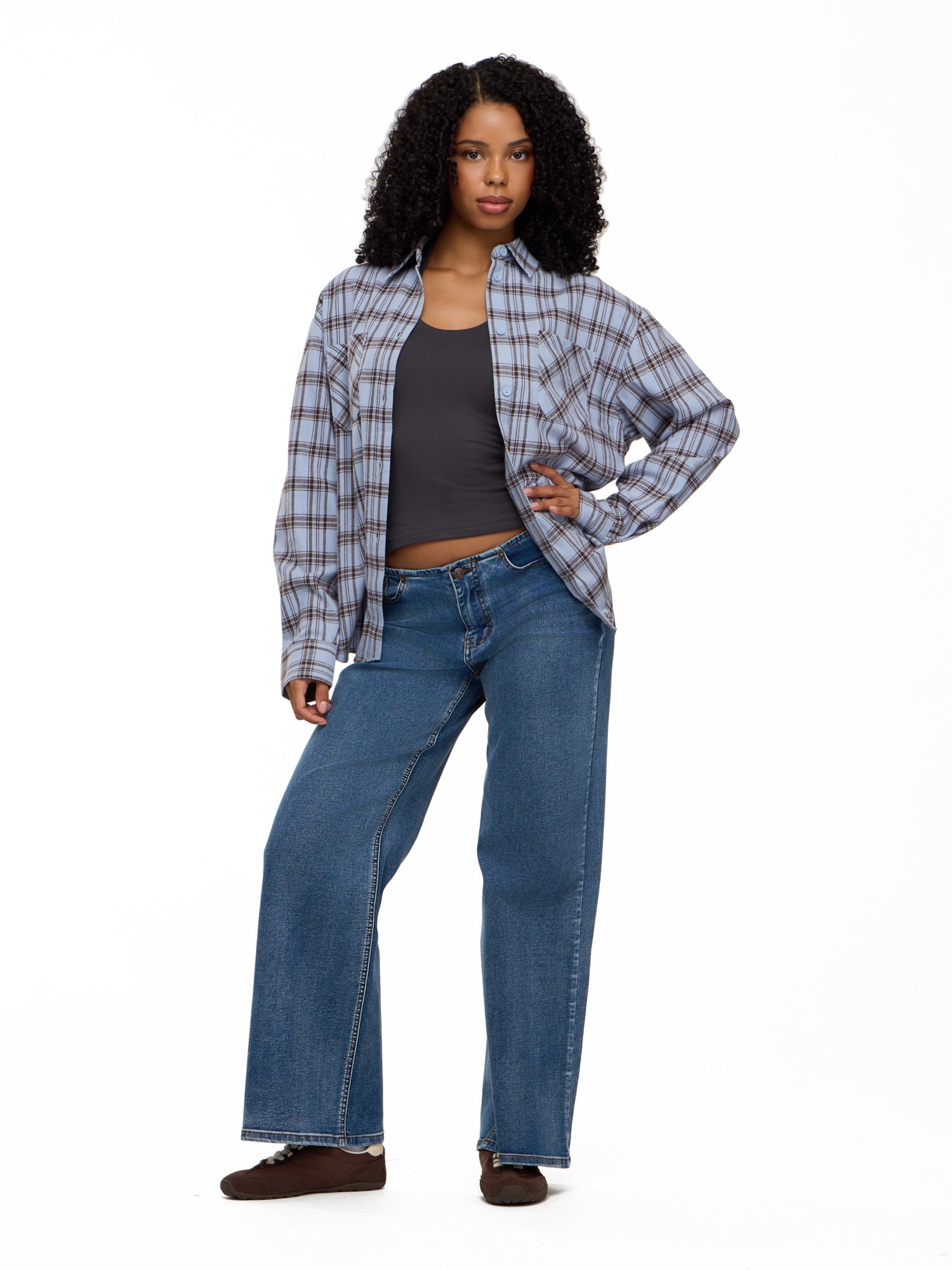 Forever 21 Women's Oversized Plaid Brushed Flannel Button Down Shirt with Patch Pockets, Long Sleeve 100% Cotton Casual Layering Top, Blue Plaid, XXS-XXL