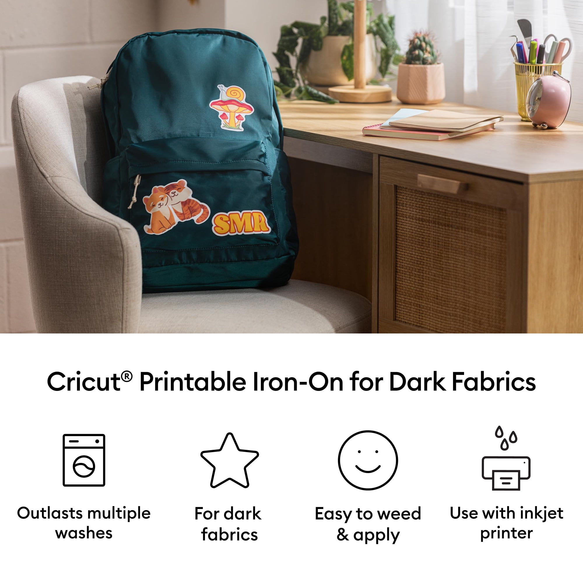 Cricut Printable Iron-On™ Vinyl, Dark Fabrics -&nbsp;8.5 in x 11 in (6), 8.5" x 11"
