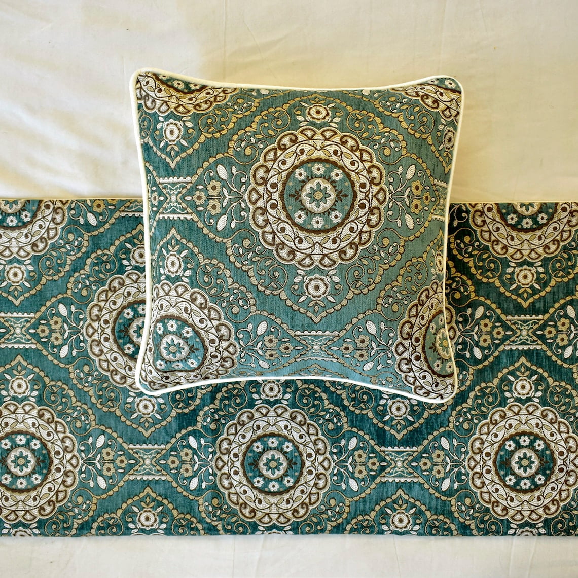 The HomeCentric King / Queen / Twin Teal Decorative Queen 74"x18" Bed Runner With 2 Pillow Cover, Art Deco, Floral, Tassels & Velvet Bed Scarf on Velvet fabric - Ahmet