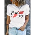 thumbnail image 1 of Camiseta de cuello redondo y manga corta para mujer con un bonito estampado de Cupido, ideal para deportes y estilo casual. Camiseta para adultos, hombres, mujeres, adolescentes, jóvenes, deportes y c, 1 of 8
