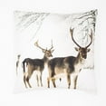 thumbnail image 2 of Coussin décoratif Chevreuil Enneige, 2 of 2