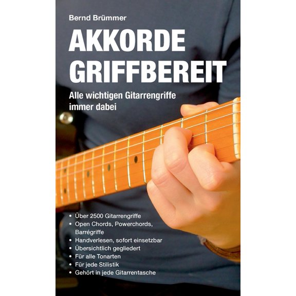 Akkorde griffbereit: Alle wichtigen Gitarrengriffe immer dabei, (Paperback)