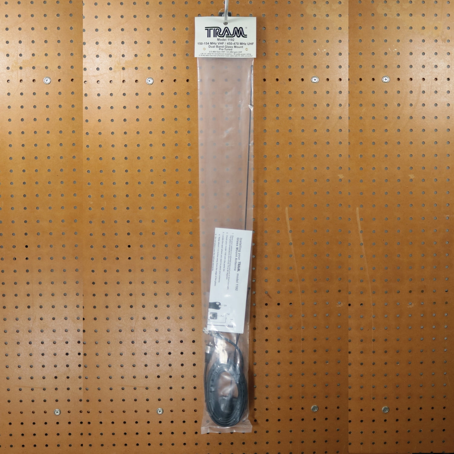 Tram 50-Watt Pretuned Dual-Band 150 MHz to 154 MHz VHF/450 MHz to 470 MHz UHF Amateur Radio Antenna Kit with Glass Mount and Cable