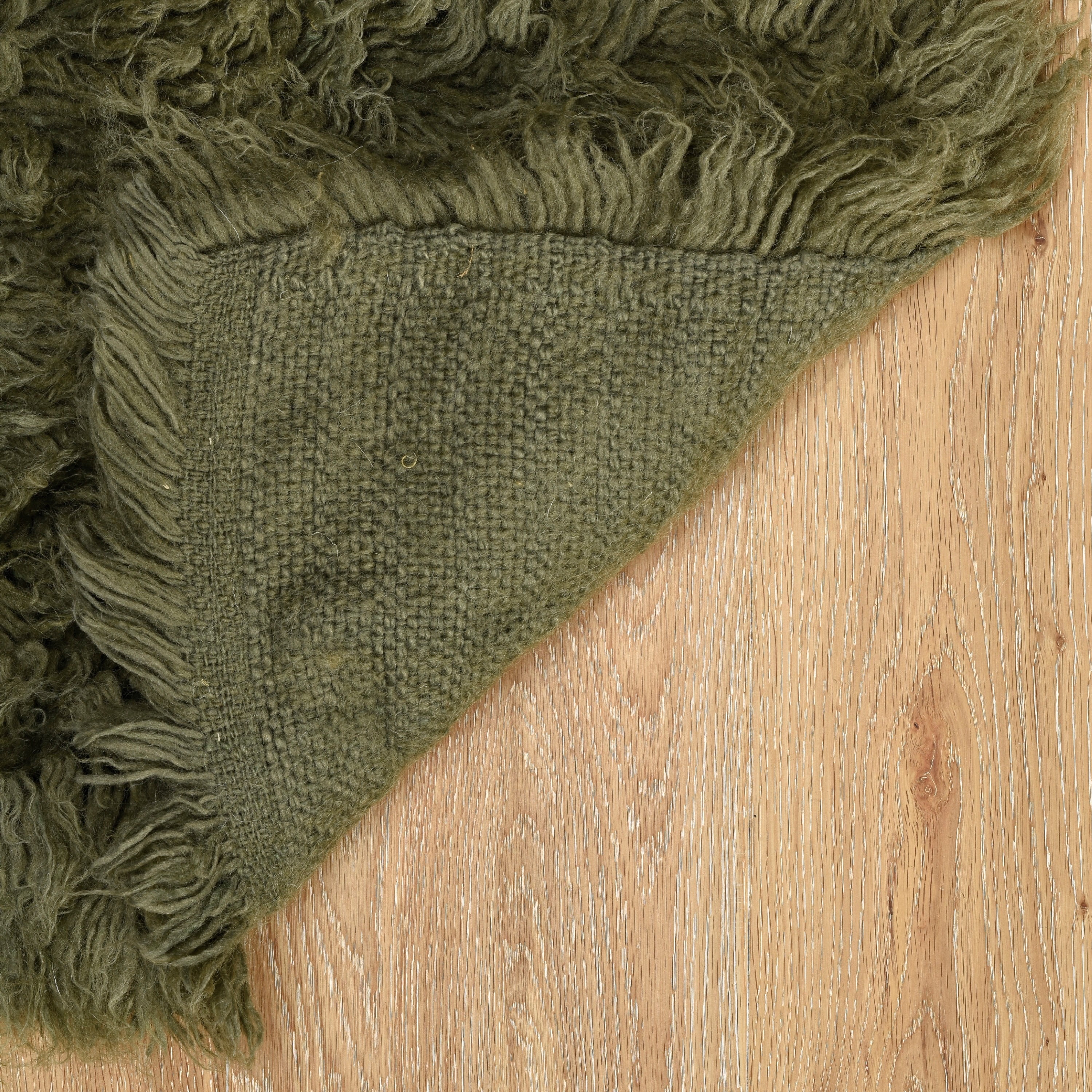 Linon New Flokati 1400gram Olive 2.4x4.3, Rug