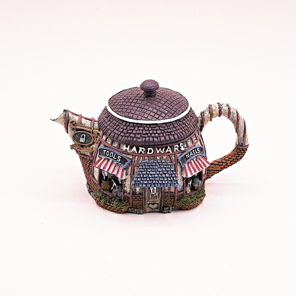 HOMETOWN TEAPOT COTTAGES "Hardware" Store Miniature Tea Pot Walmart