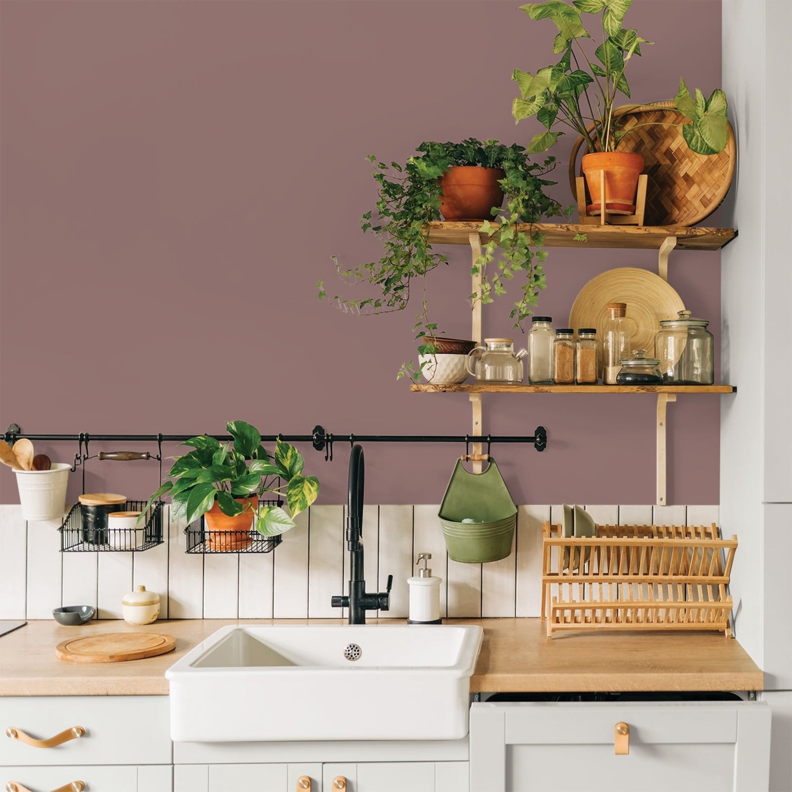 Glidden Glidden Kitchen Bath and Laundry Oakwood Brown / Pink, Eggshell Interior Paint with Primer, 1 Gallon