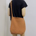 thumbnail image 1 of Bolso de mano para mujer, cruzado de punto hecho a mano, de compras grande para niña, 1 of 7
