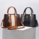 thumbnail image 5 of Bolso de mano para mujer, bolso de mano para mujer de alta gama, un solo hombro, bolso pequeño simple y exquisito, 5 of 6