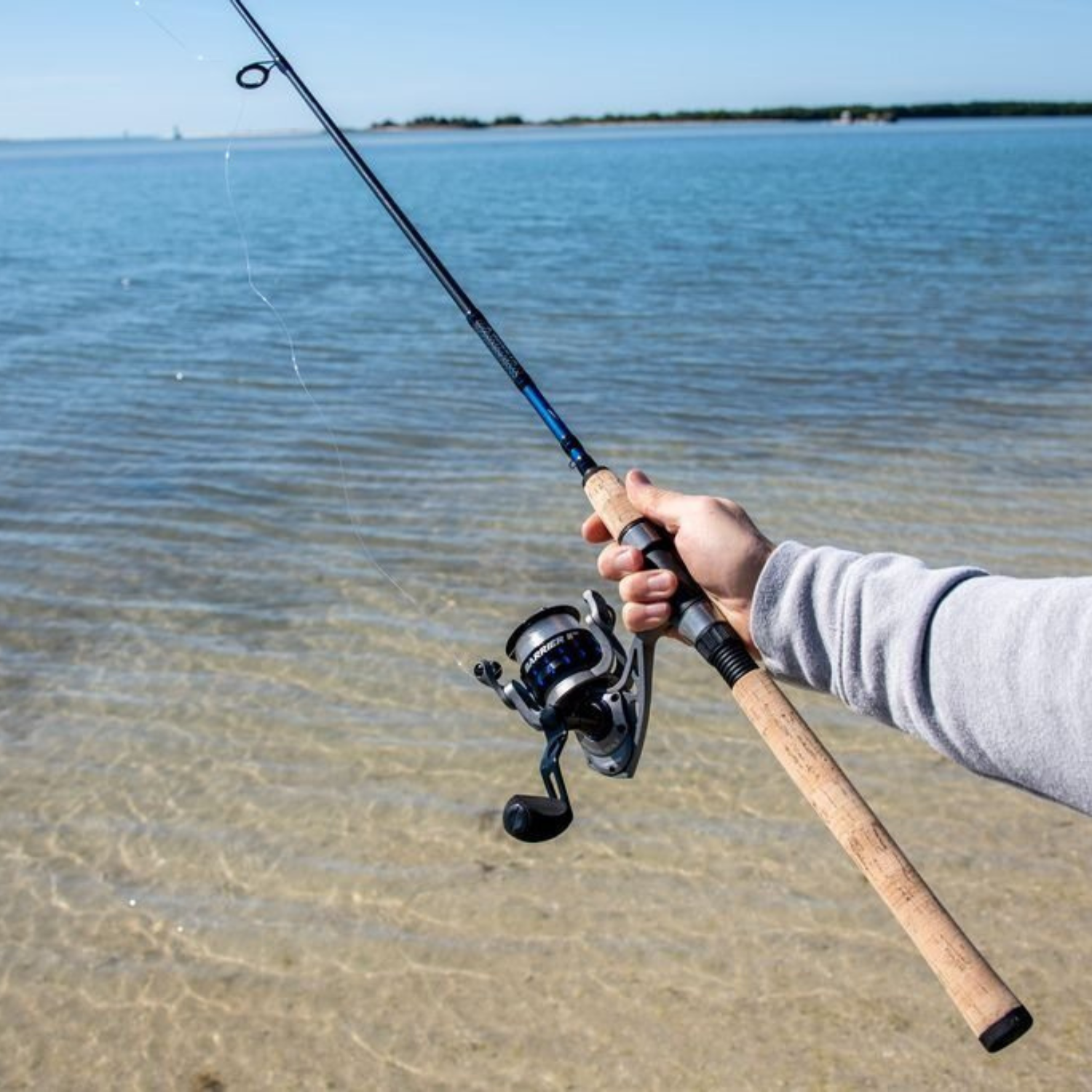 Tsunami Barrier II Spinning Combo 7' Reel 4000 Inshore photo 2