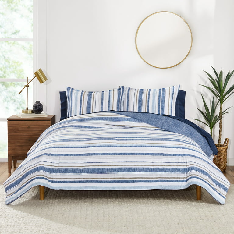 Gap Home Blue Stripe Reversible Organic Cotton Blend Comforter Set, Full/ Queen, Blue, 3-Pieces 
