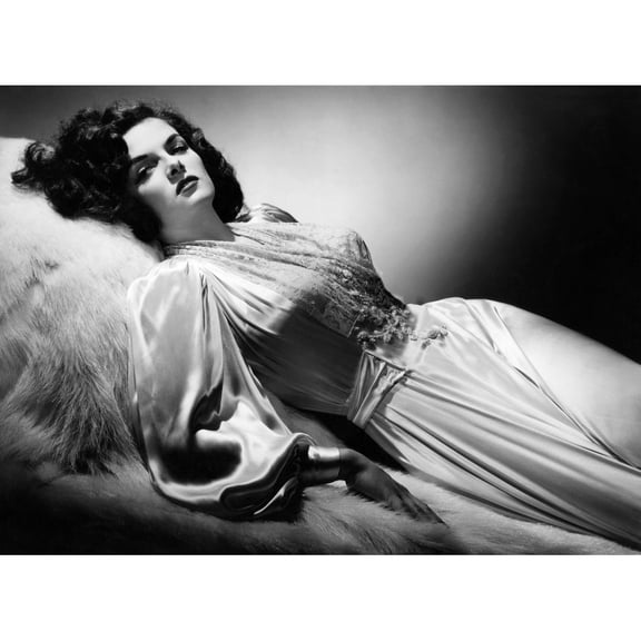 Jane Russell Ca. 1942 Photo Print (20 x 16)