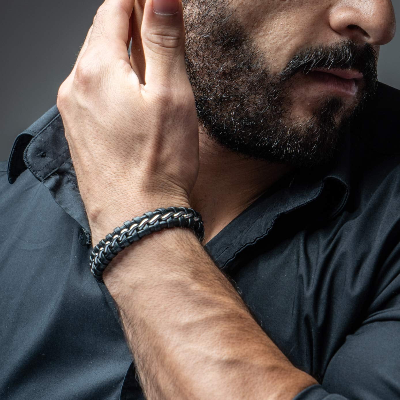 SERASAR Leather Bracelet for Men "Joy" with stainless steel magnetic closure, Silver 20cm, including gift box