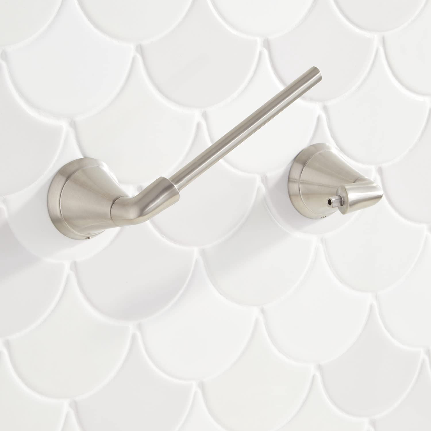Open Box Signature Hardware 476992 Provincetown Wall Mounted Pivoting Toilet Paper Holder