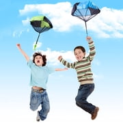 10Pcs Fly Toys Hand Throwing Parachutes Army Man Toss up Outdoor Toys for Kids (Five Color)