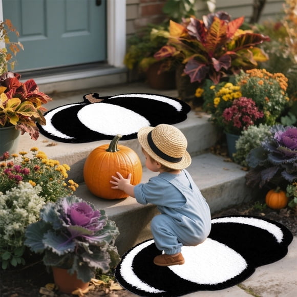 Oioii Fall Pumpkin Rug,15.75x23.62in Halloween Bathroom Decor, Non Slip Bath Mats Washable Carpet Autumn Home Decoration, for Front Door, Bedroom, Living Home