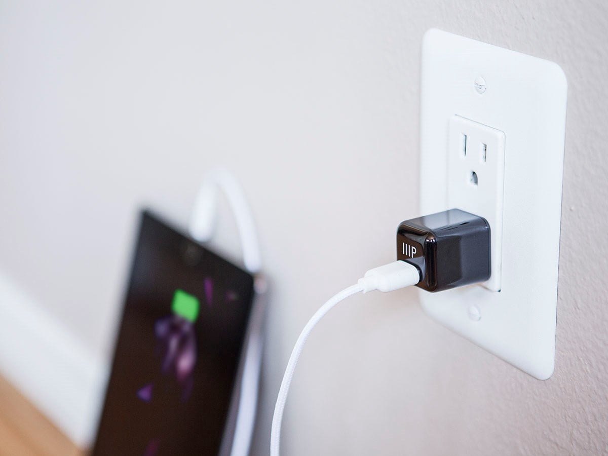 Monoprice Select USB Mini Wall Charger, 1-Port, 2.4A Output for iPhone, Android, and Galaxy Devices