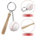 thumbnail image 2 of Paquete de 6 mini llaveros de bate y pelota para fiestas con temática deportiva, regalos de cumpleaños perfectos y diversión con el béisbol, 2 of 6