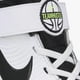 thumbnail image 4 of Tenis Nike Team Hustle D9 para Niños UNISEX 16 A 22. AQ4225-100 blanco 16.5 Nike AQ4225-100 TEAM HUSTLE D9, 4 of 6