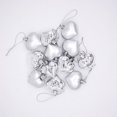thumbnail image 2 of 12 bolas colgantes de corazón para árbol de Navidad: 1,77" de diámetro, para decorar el día de San Valentín, bodas, fiestas de Navidad (bolas de color plateado), 2 of 4