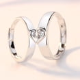 thumbnail image 2 of Juego de anillos de pareja a juego con corazón de amor para hombres y mujeres, moda Punk, 2 piezas, amante, circonio de boda, anillos, novia, regalo de citas, joyería, 2 of 4