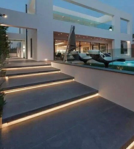 PURELY- Bright 12V 5M 16.4Ft 3528 Smd 3000K Led Flexible Strip Light For Gardens, Homes