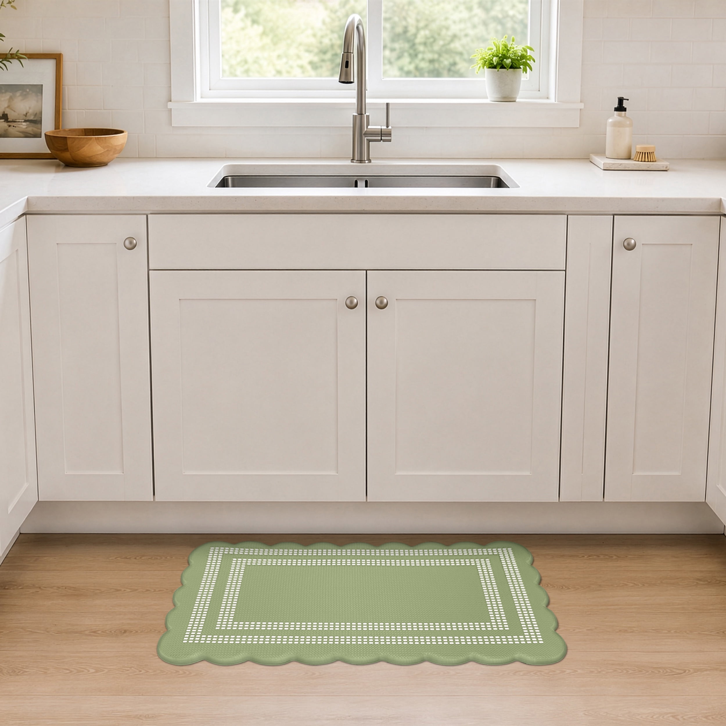 Scalloped Edge Anti-Fatigue Mat 18x30 - Remi - Sage/Ivory