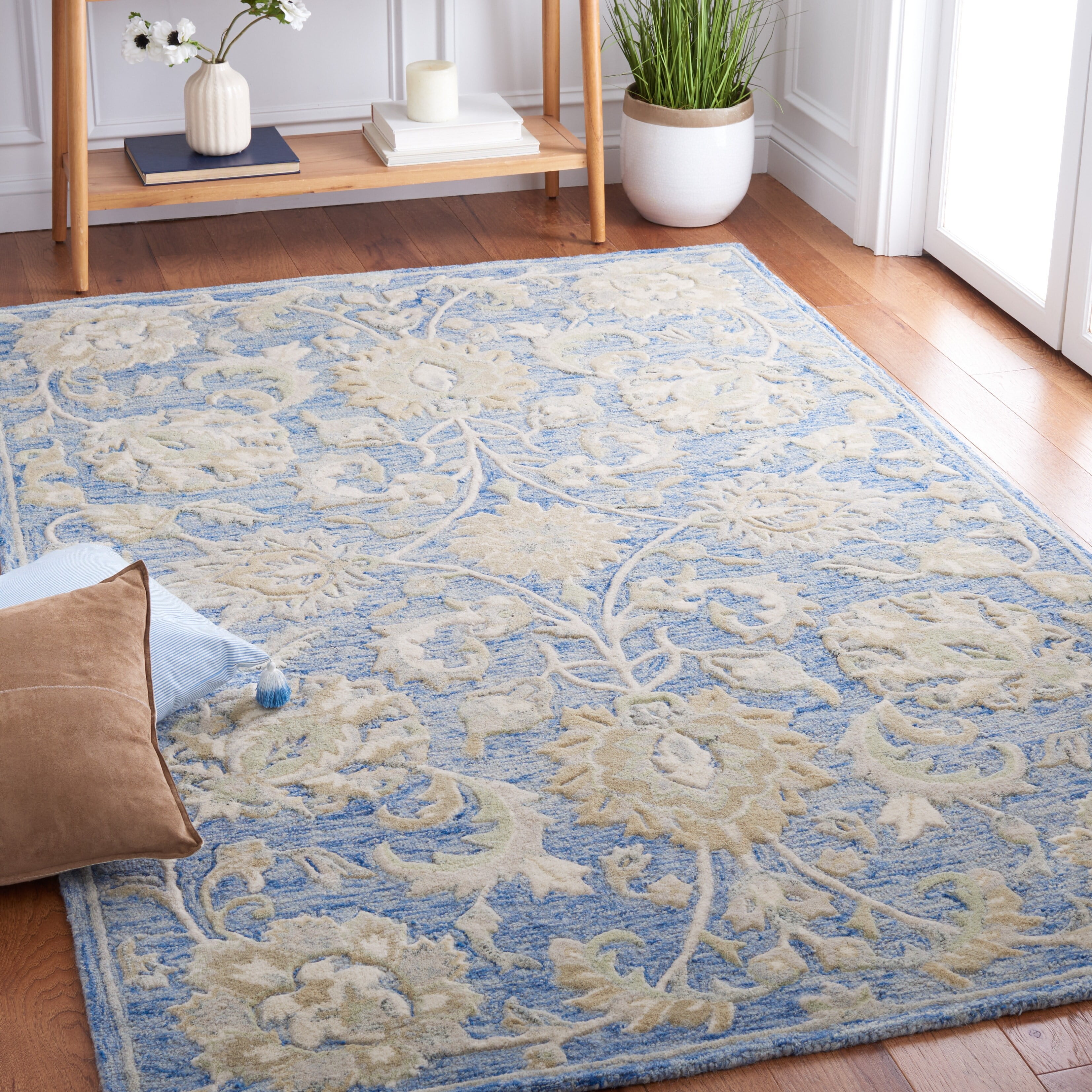 SAFAVIEH Glamour Catrine Bordered Wool Area Rug, Blue/Beige, 5' x 8'