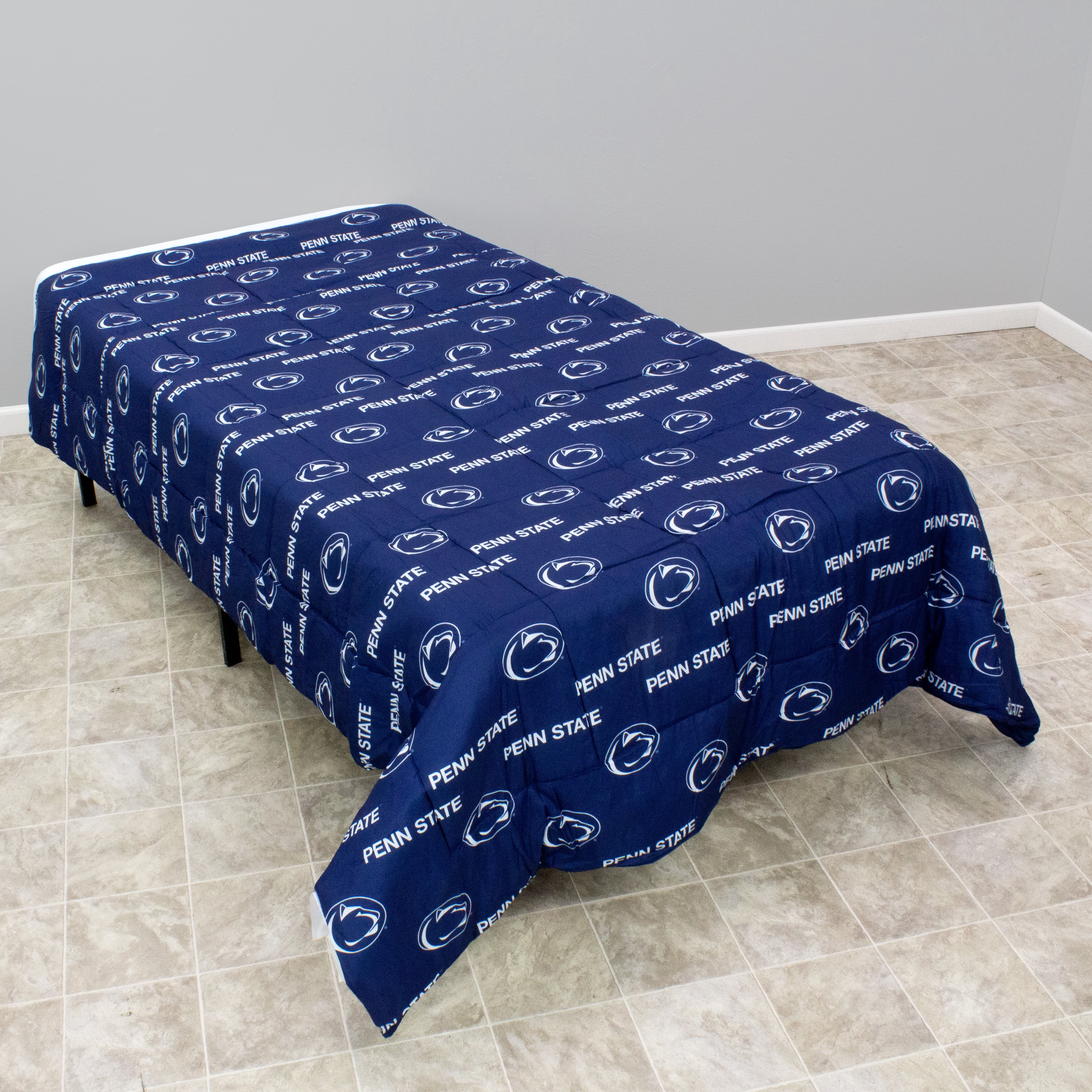 College Covers Penn State Nittany Lions Reversible Big Logo Soft and Colorful Comforter, Queen