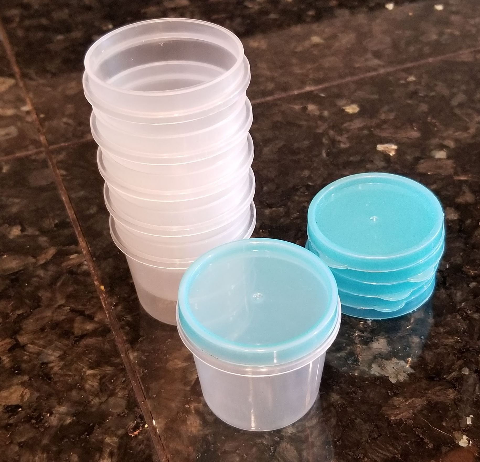 72 Pieces of 1 Oz. Salad Dressing Containers Set