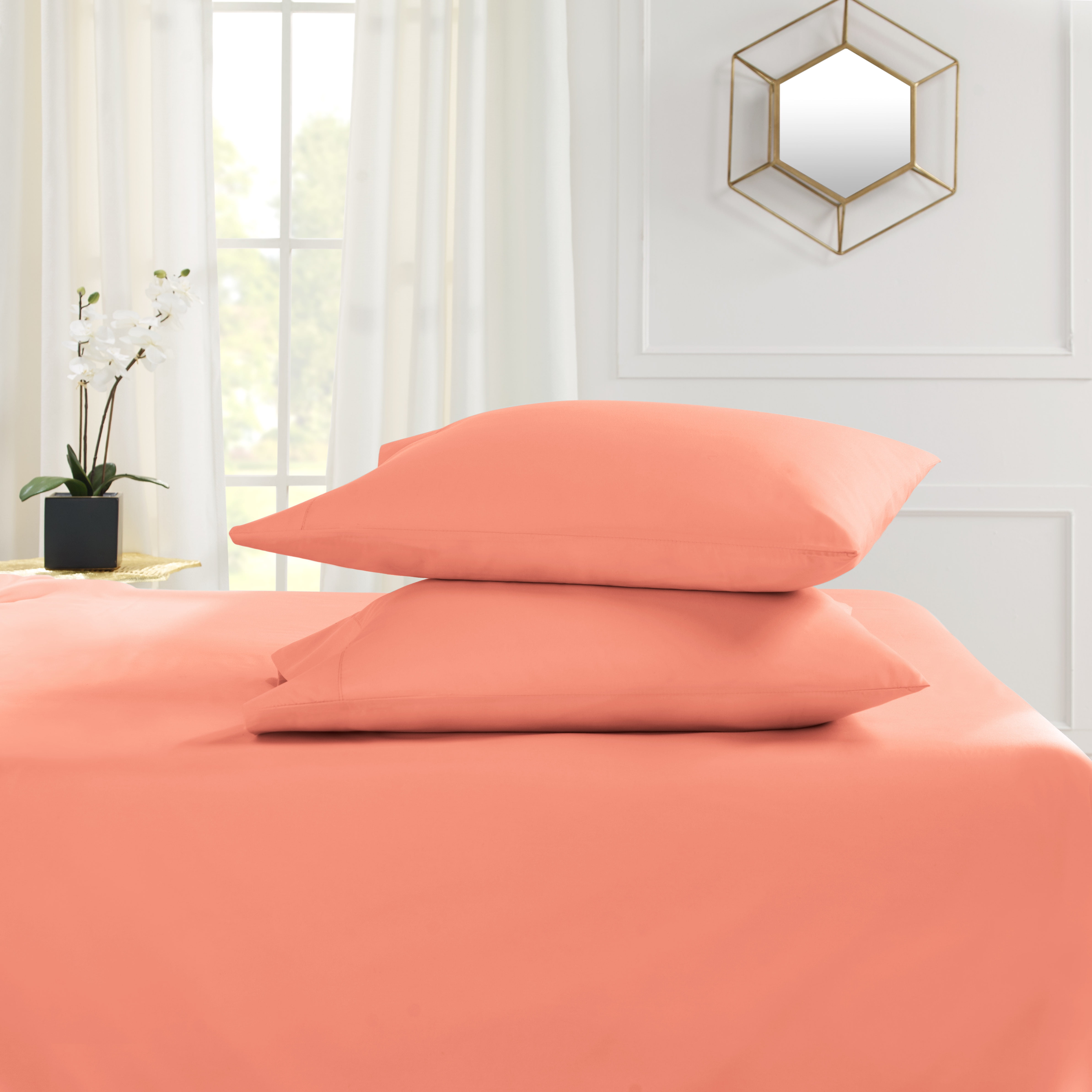 Hearth & Harbor Deep Pocket 5 Piece Solid Bed Sheet Set, 1800 Thread Count Microfiber Sheets, California King, Misty Rose