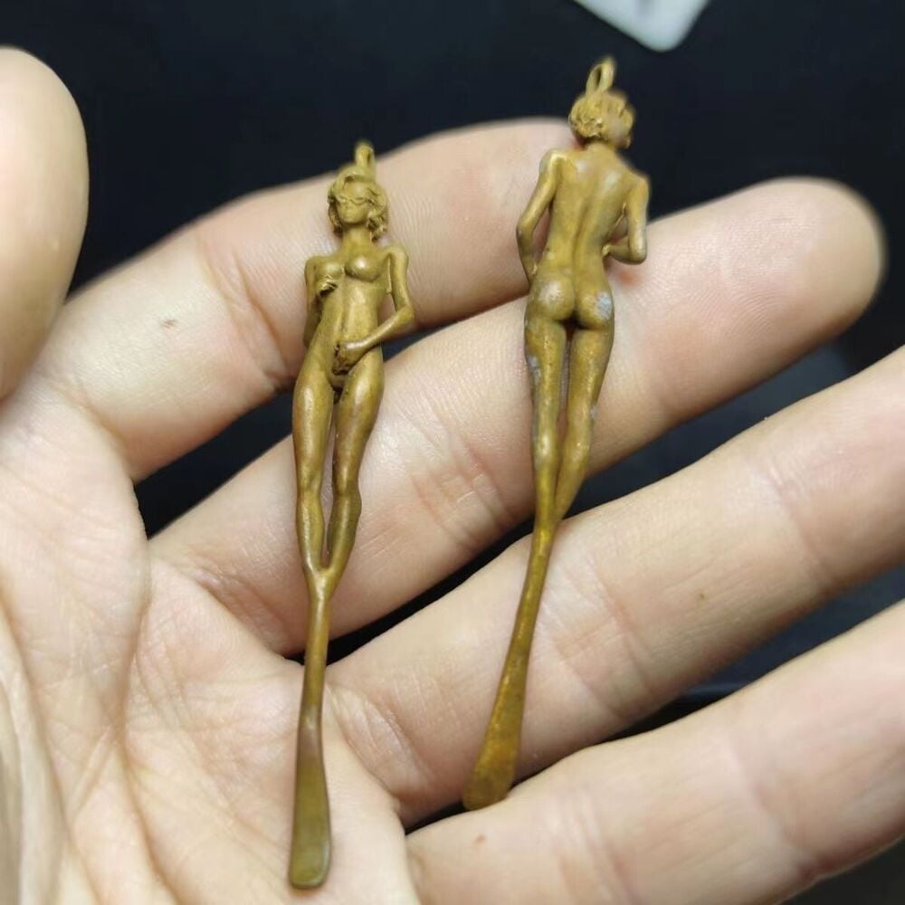 Brass Naked Girl Statue Earpick Keyring Collectible 2 Pcs
