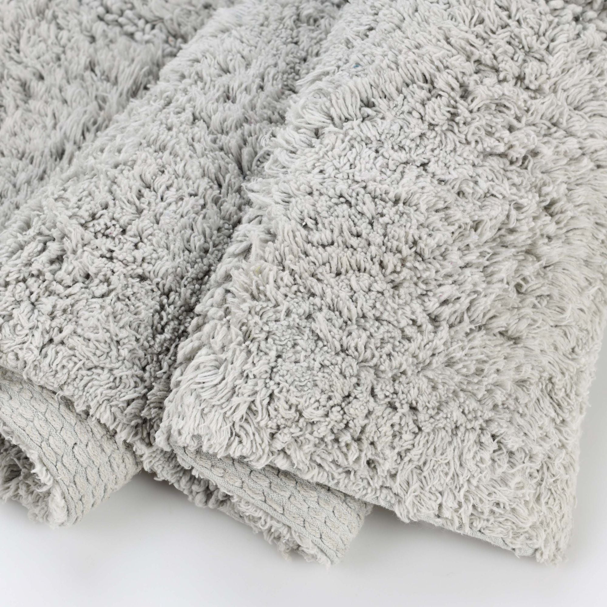 Superior Checkered Cotton Washable Non-Slip Bath Rug, Runner Size, Silver