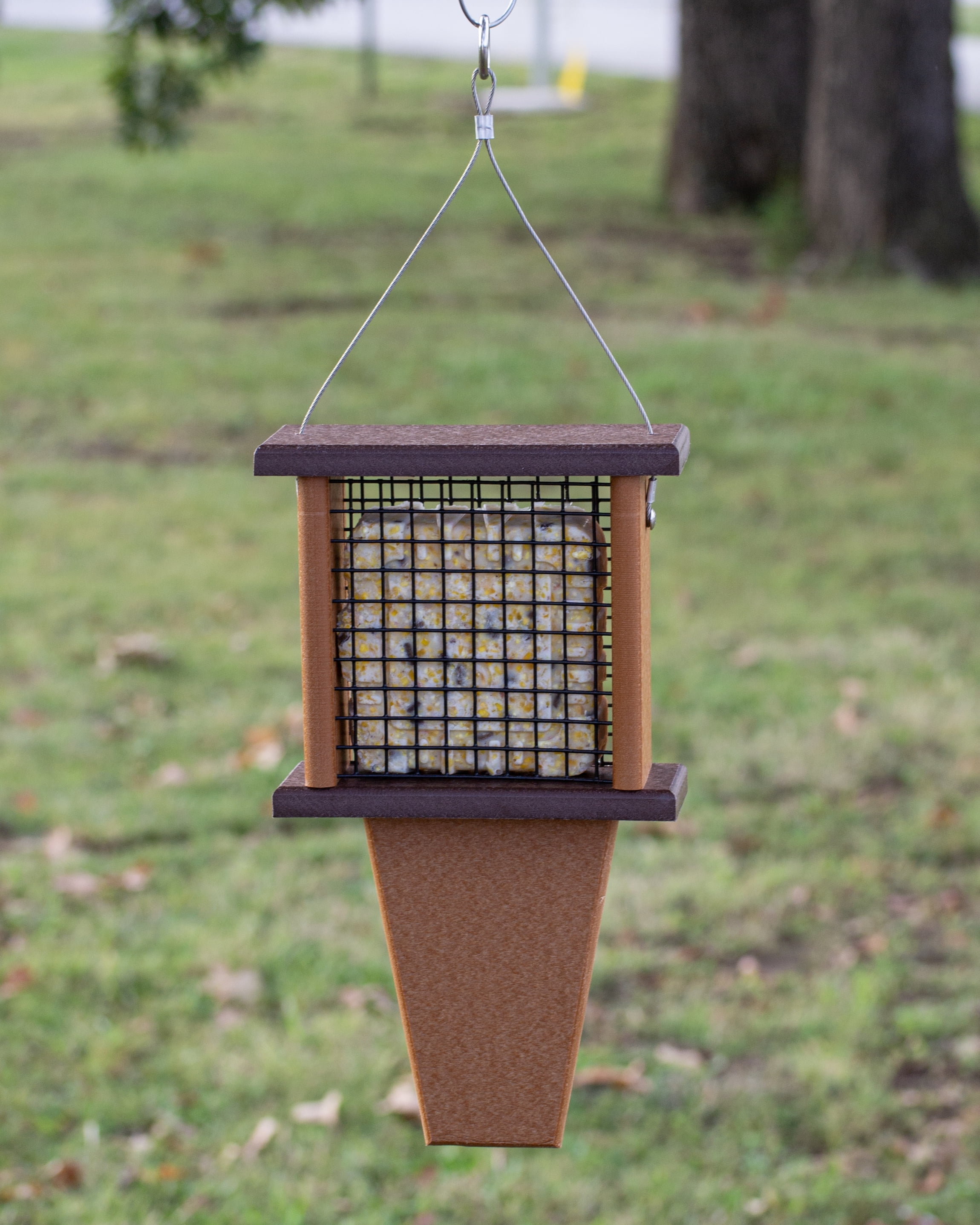 Outdoor Leisure Products Traditional Plastic Bird Feeder with Tail Prop in Brown