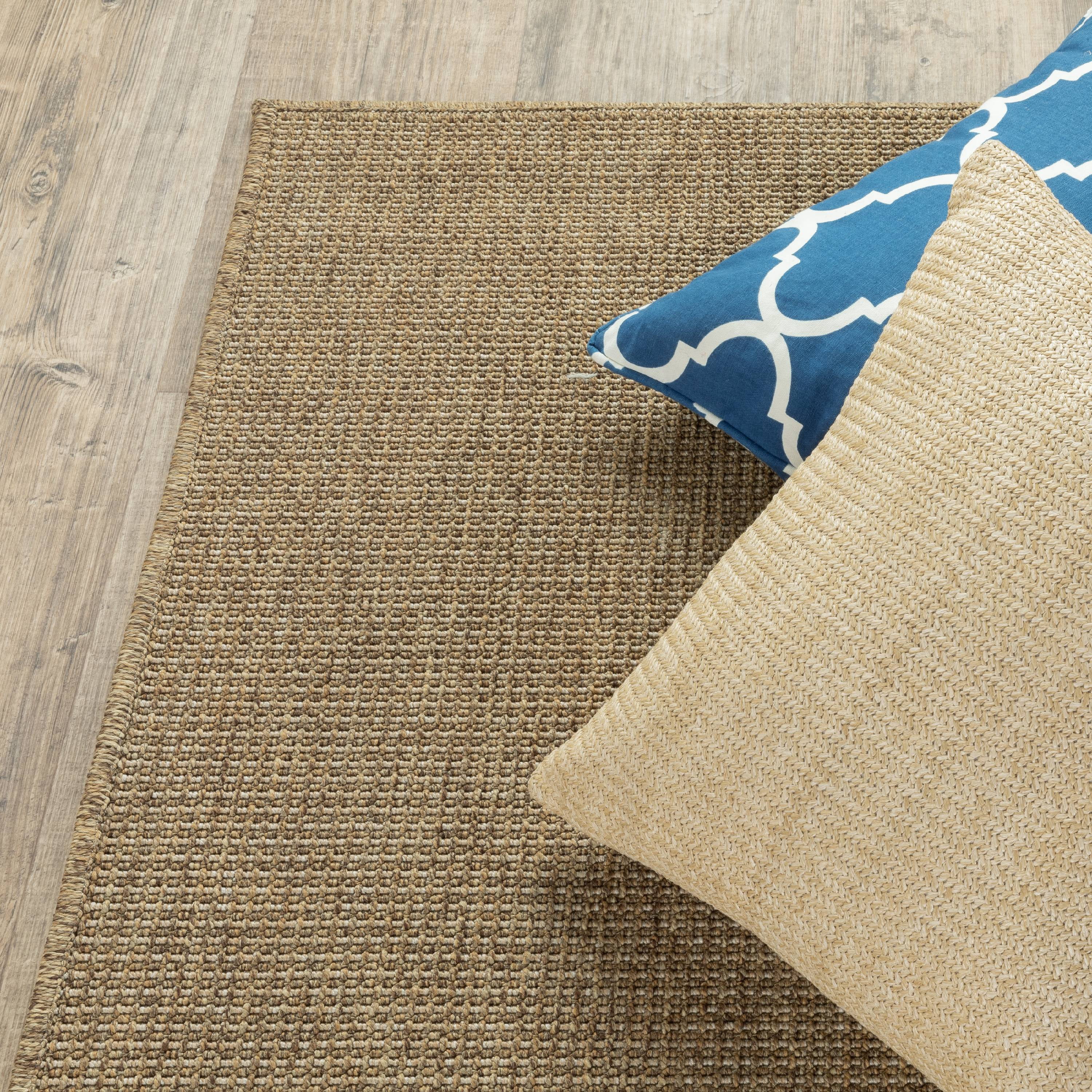 Avalon Home Key Haven Wheat Solid Indoor/Outdoor Area Rug