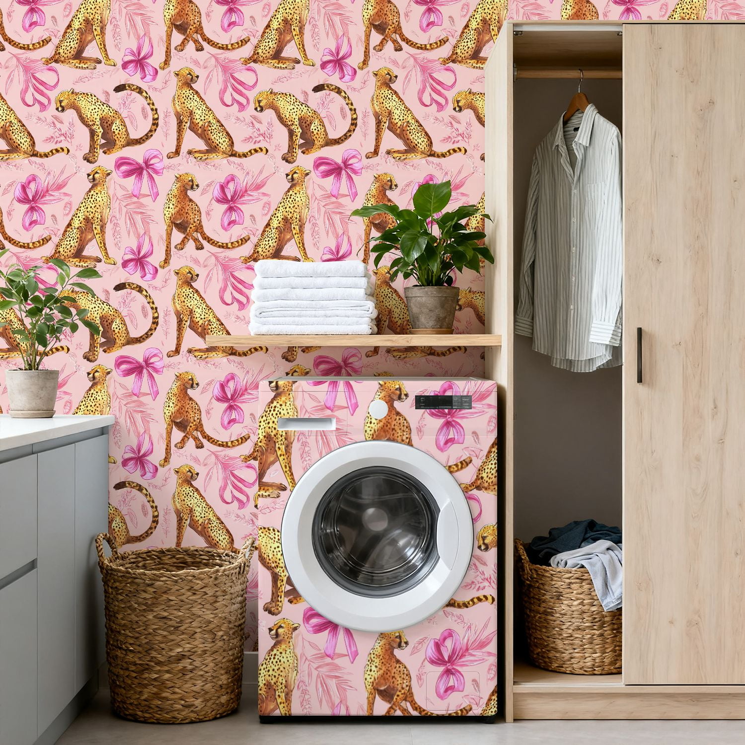 Cheetah Peel and Stick Wallpaper 17.7in x 9.8ft Leopard Cheetah Pink Floral Contact Paper Vinyl Waterproof Self Adhesive Wall Paper for Bedroom Shelf Cabinet Renter Friendly