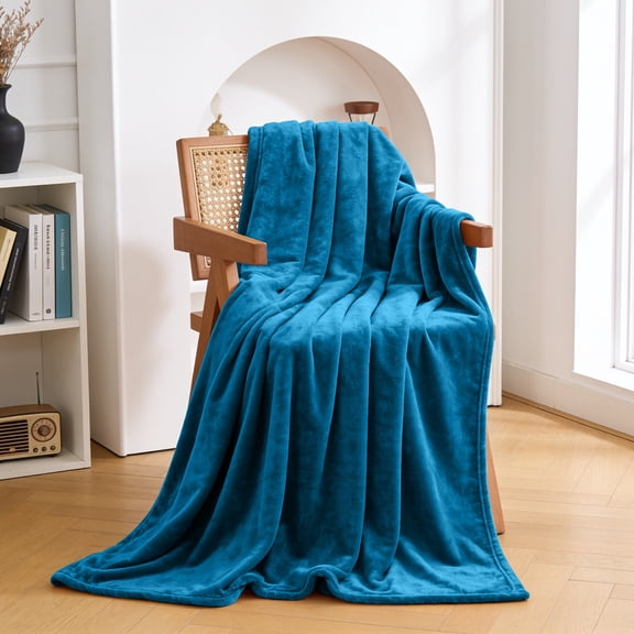 IR Imperial Rooms Fleece Bed Throw Blanket, Plush, Travel and Couch Fuzzy, Cozy Washable Ultrasoft Throw Size Teal