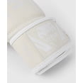 thumbnail image 4 of Guantes de boxeo Venum Elite blancos ajustables con gancho y lazo, 4 of 7